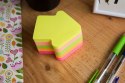 Bloczek samoprzylepny 70x70mm 400k STRZAŁKA D.RECT 110513